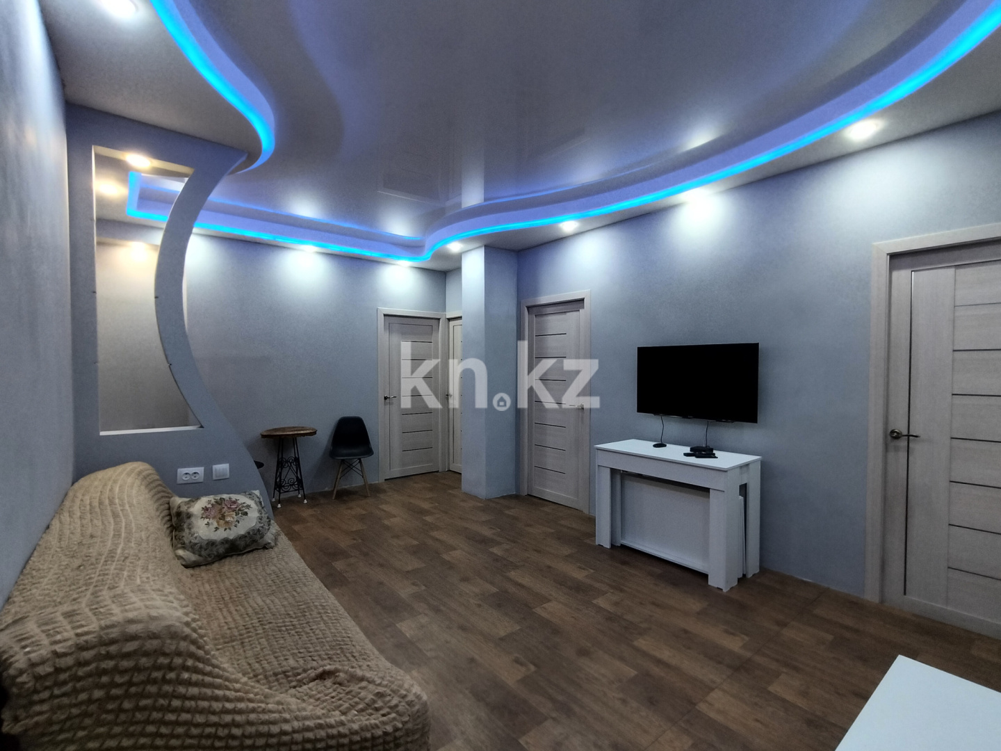 Продажа 5-комнатного дома, 100 м² в Шахтинске - фото 3