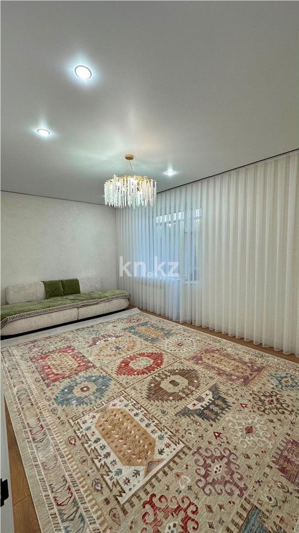 Продажа 2-комнатной квартиры, 60 м² в Караганде