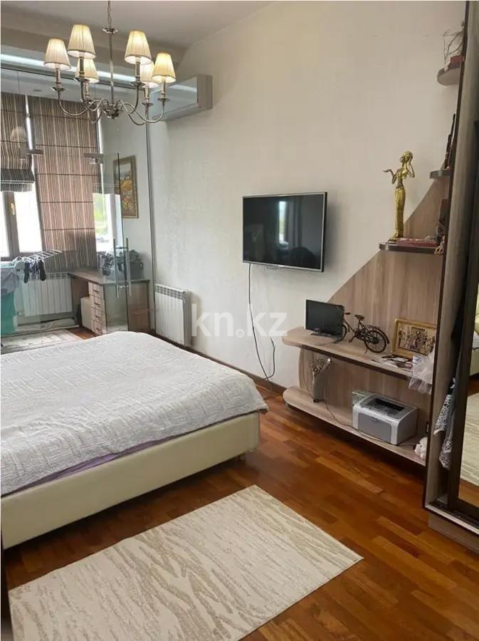 Продажа 3-комнатной квартиры, 130 м² в Алматы