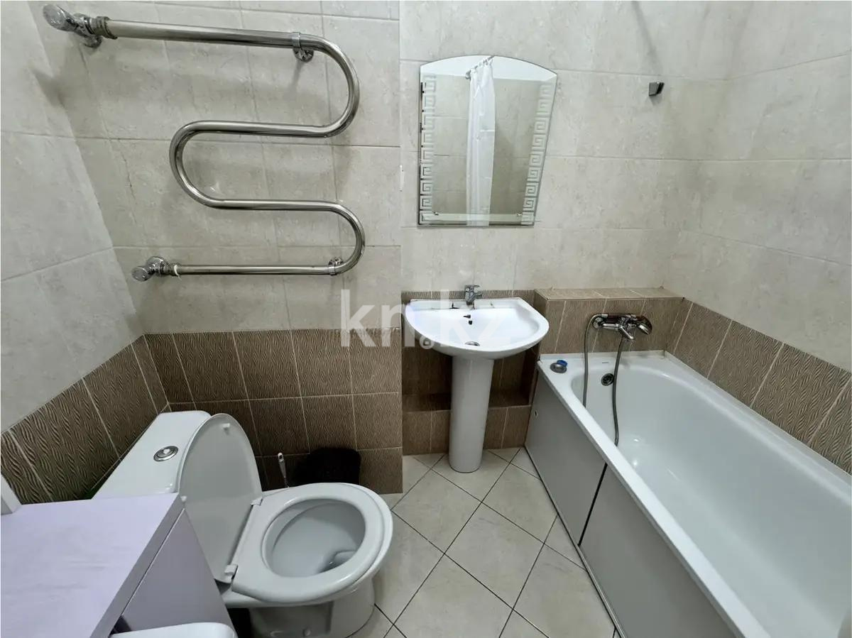 Продажа 2-комнатной квартиры, 58 м², ул. Байзакова, дом  225 в Алматы - фото 4