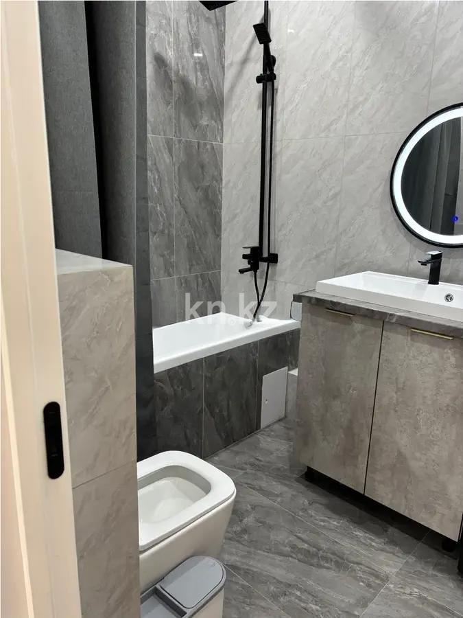 Продажа 3-комнатной квартиры, 74 м², пр. Райымбека, дом  210/7 в Алматы - фото 4