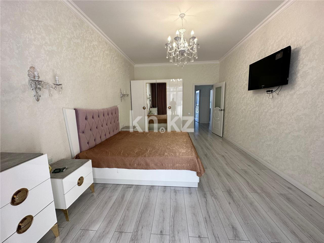 Продажа 4-комнатной квартиры, 124 м², ул. Таттимбета в Караганде - фото 6
