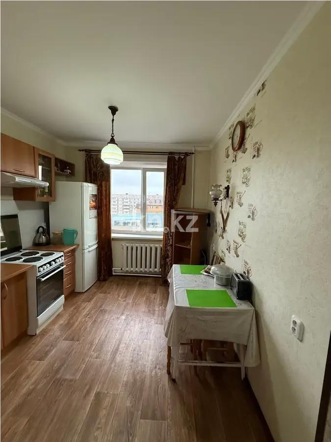 Продажа 3-комнатной квартиры, 66 м², ул. Таттимбета, дом  20 в Караганде - фото 4