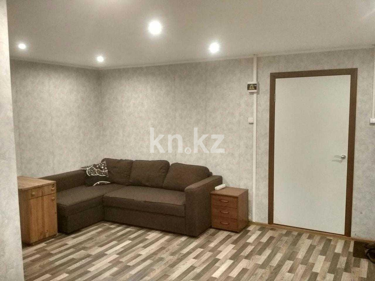 Аренда 1-комнатной квартиры, 35 м², пр. Назарбаева, дом  168 в Павлодаре - фото 2