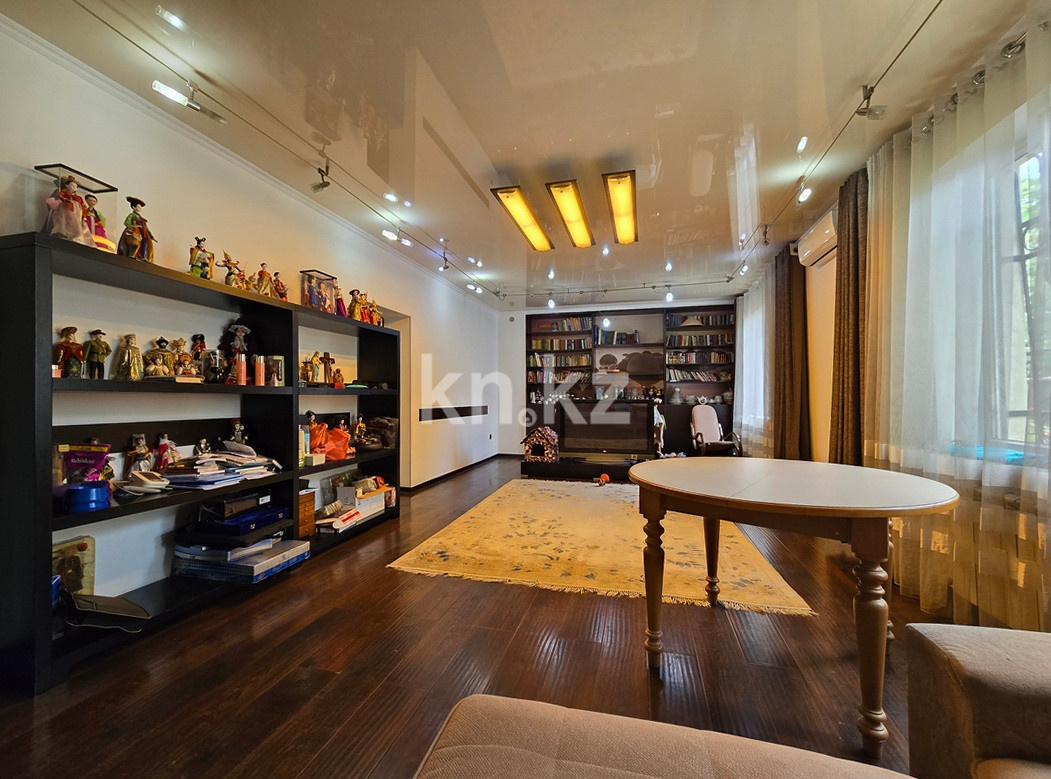 Продажа 4-комнатного дома, 183 м², ул. Центральная, дом  7/2 в Алматы - фото 3