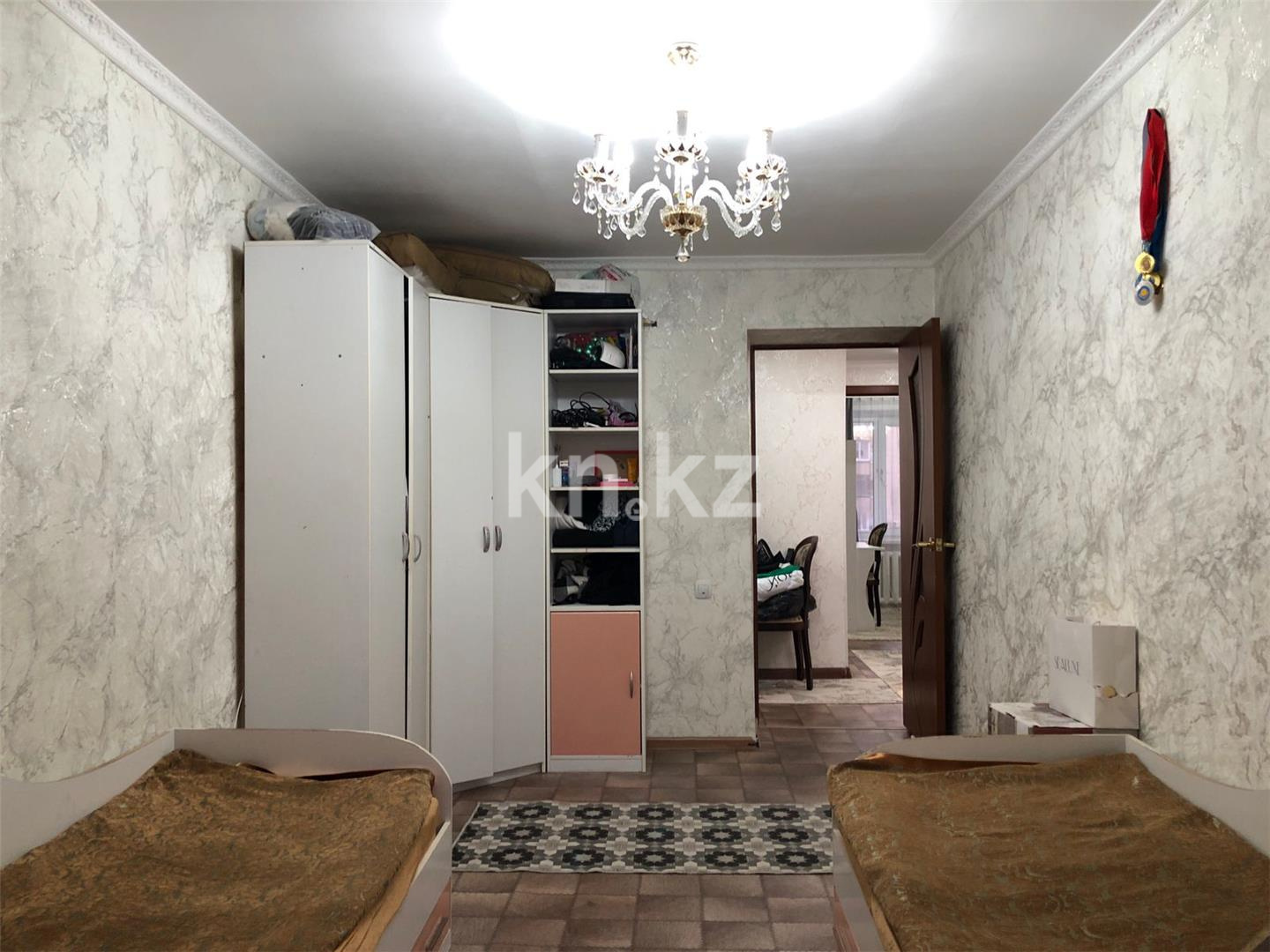 Продажа 4-комнатной квартиры, 77 м², ул. Гапеева, дом  1 в Караганде - фото 10