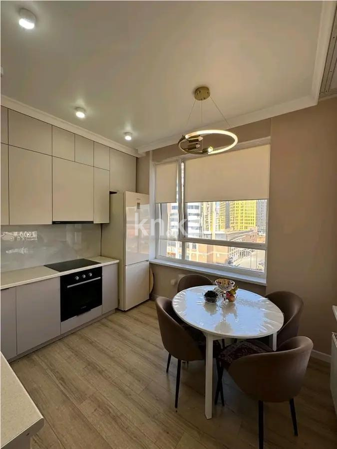 Продажа 3-комнатной квартиры, 70 м², ул. Байтурсынова, дом  6 в Астане - фото 4