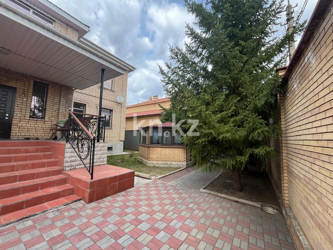 Продажа 7-комнатного дома, 470 м², ул. Университетская в Караганде - фото 4