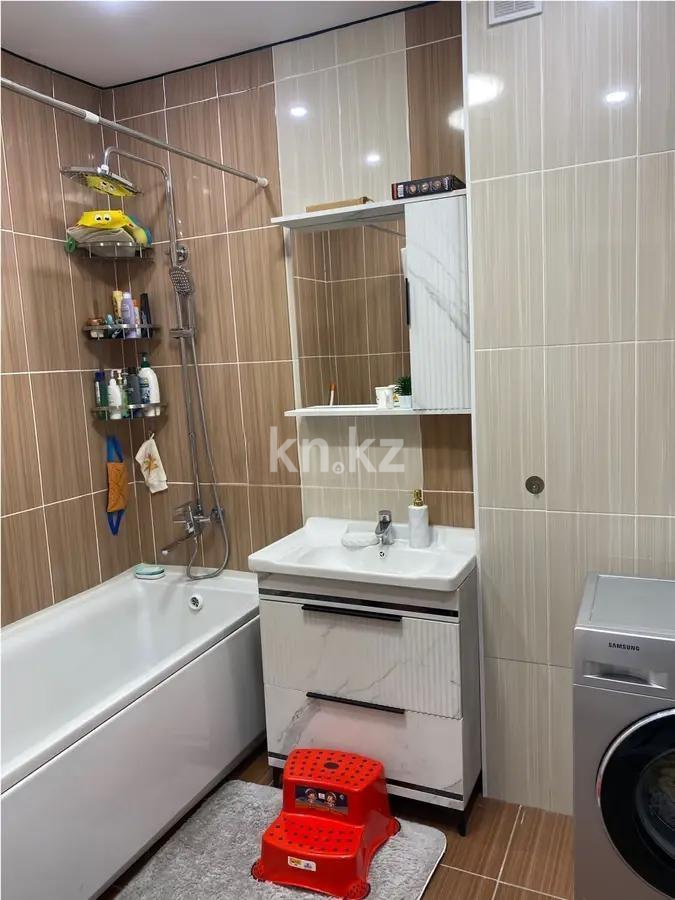 Продажа 3-комнатной квартиры, 91 м², ул. Толе би, дом  273/5 в Алматы - фото 4