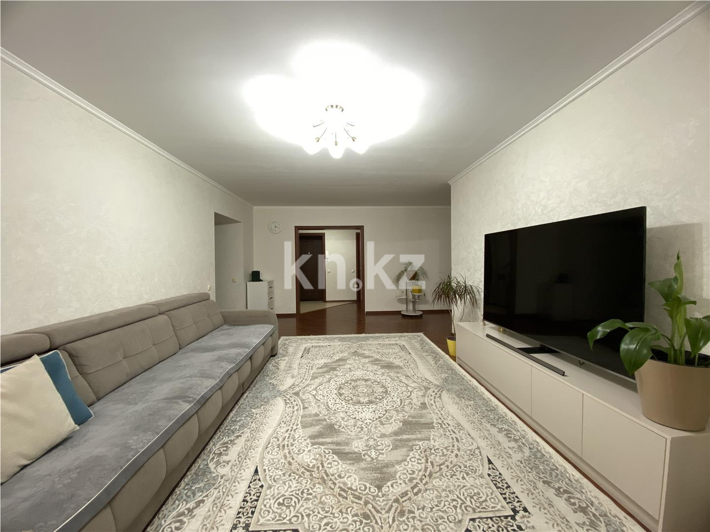 Продажа 3-комнатной квартиры, 95 м² в Астане - фото 2