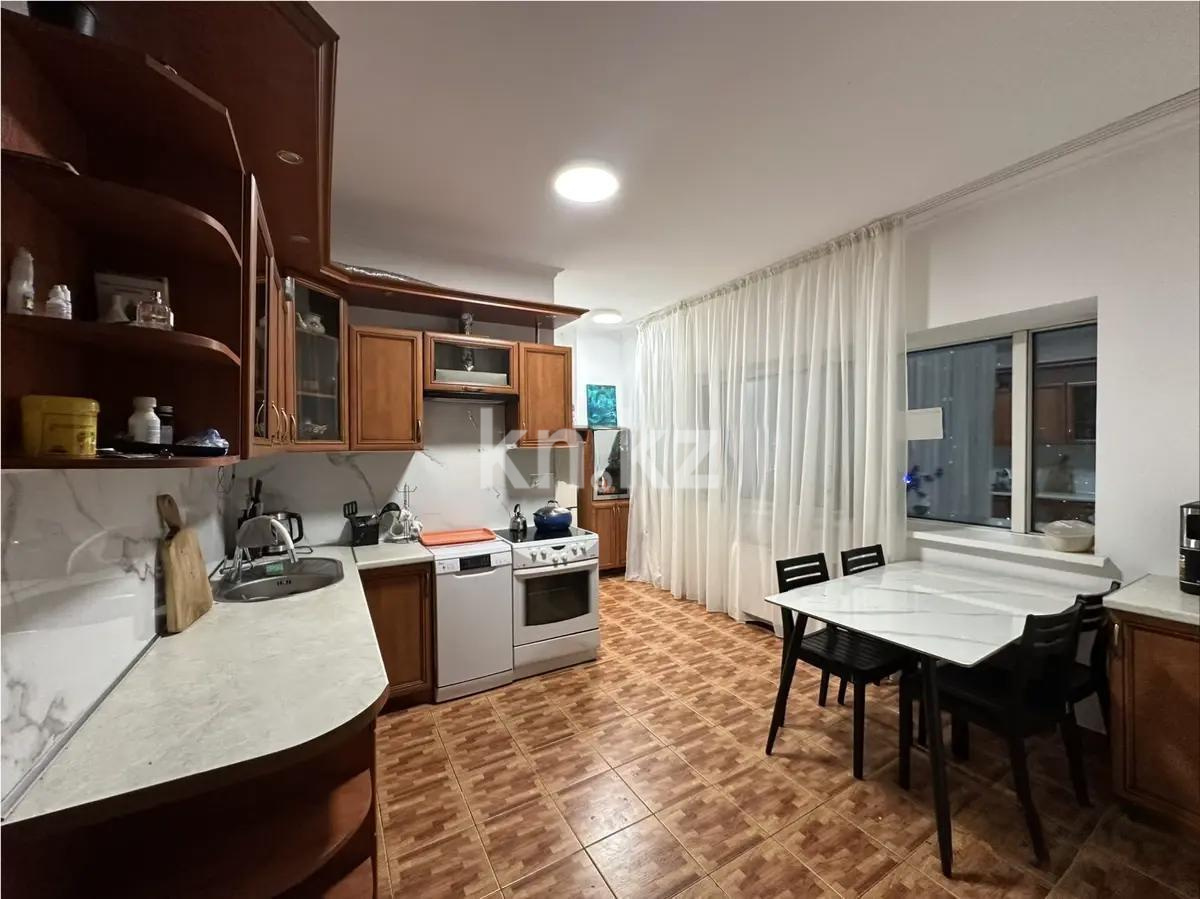 Продажа 3-комнатной квартиры, 124 м², ул. Достык, дом  5 в Астане - фото 4