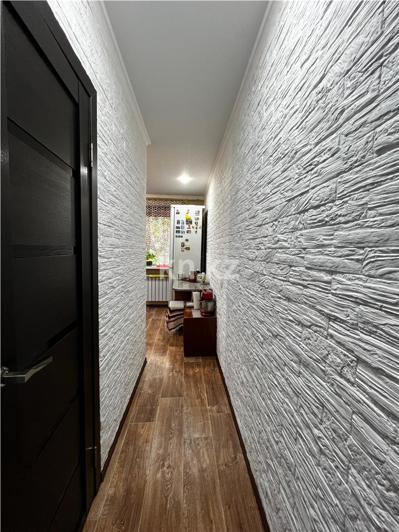 Продажа 3-комнатной квартиры, 61 м², 19-й мкр. в Караганде - фото 12