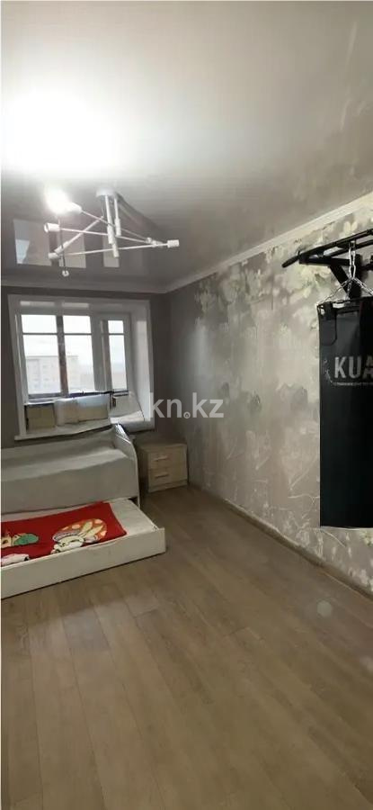 Продажа 3-комнатной квартиры, 60 м², ул. Жекибаева, дом  127 в Караганде - фото 2