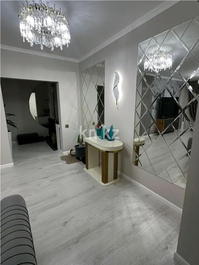 Продажа 3-комнатной квартиры, 89.8 м², ул. Баглановой, дом  2 в Астане - фото 2