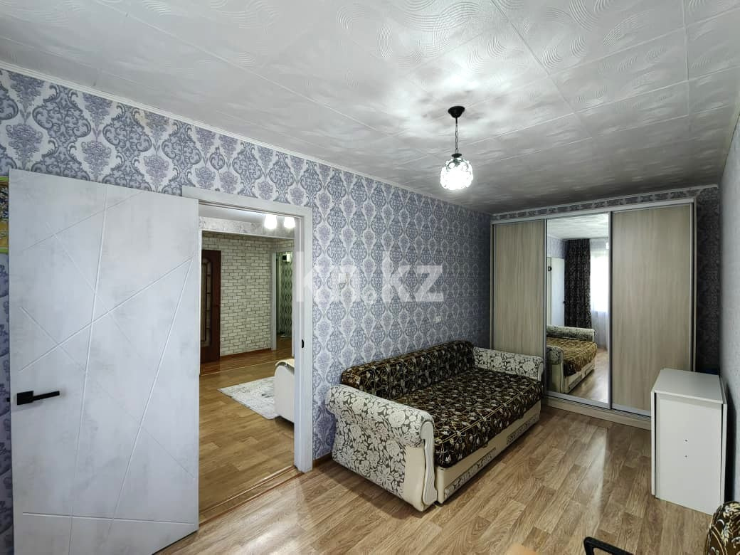 Продажа 2-комнатной квартиры, 47 м², 12 мкр., дом  17 в Караганде - фото 8