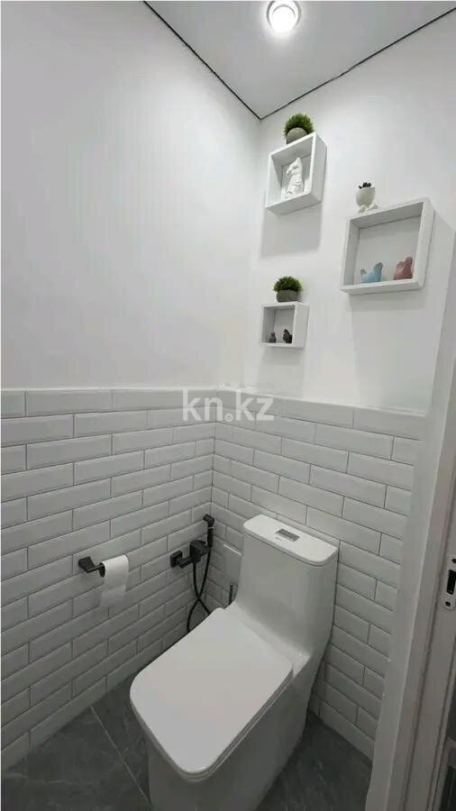 Продажа 2-комнатной квартиры, 65.5 м² в Алматы - фото 8
