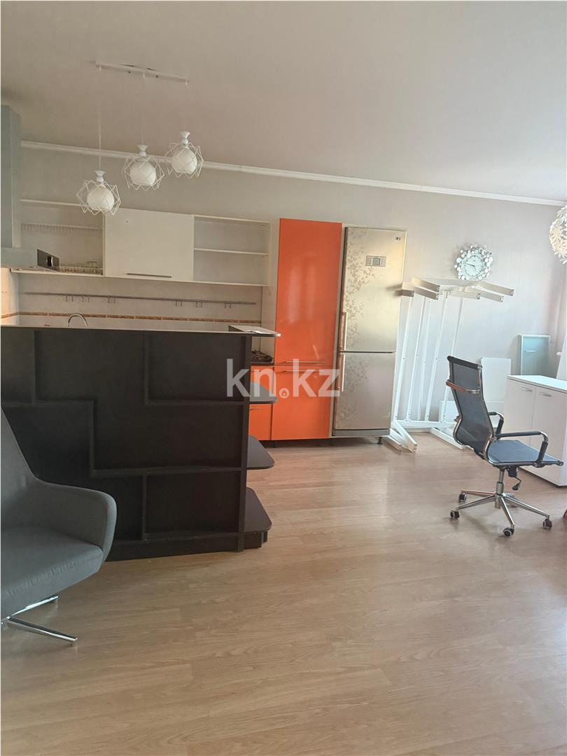 Продажа 3-комнатной квартиры, 102.1 м², ул. Сейфуллина, дом  7 в Астане - фото 4