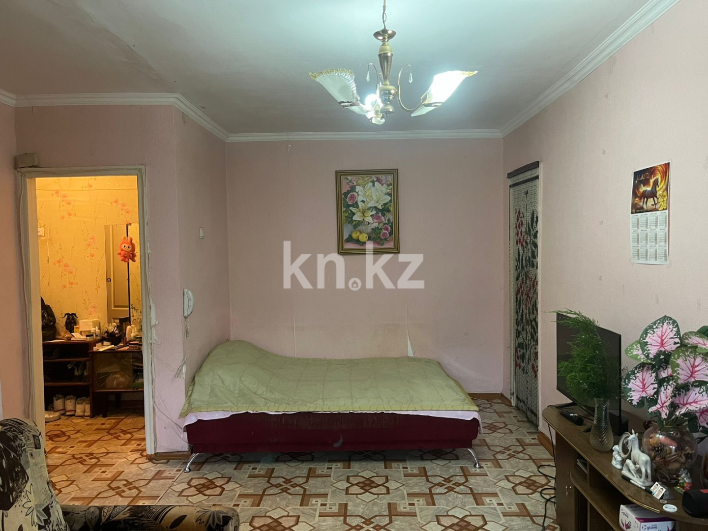 Продажа 2-комнатной квартиры, 42.4 м² в Караганде