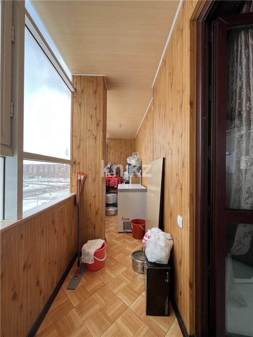 Продажа 3-комнатной квартиры, 95 м², пр. Республики в Караганде - фото 32