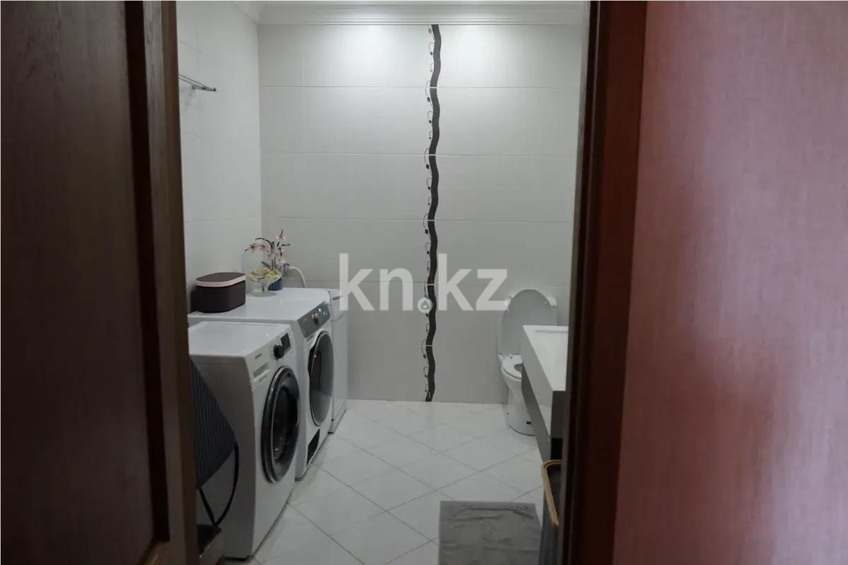 Продажа 5-комнатной квартиры, 216 м² в Астане - фото 9