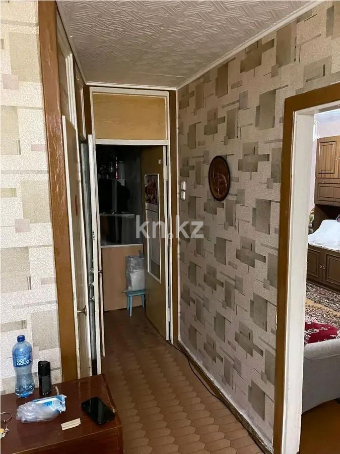 Продажа 3-комнатной квартиры, 62 м², пр. Строителей, дом  17 в Караганде - фото 5