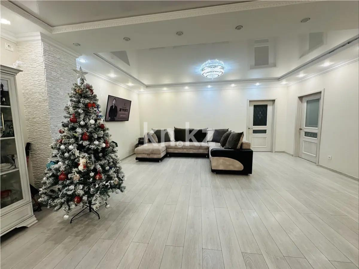 Продажа 3-комнатной квартиры, 110 м² в Караганде