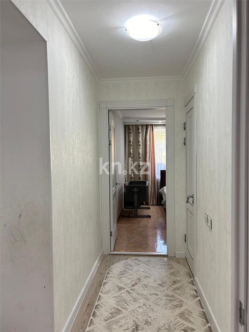 Продажа 5-комнатной квартиры, 107 м², ул. Муканова в Караганде - фото 18