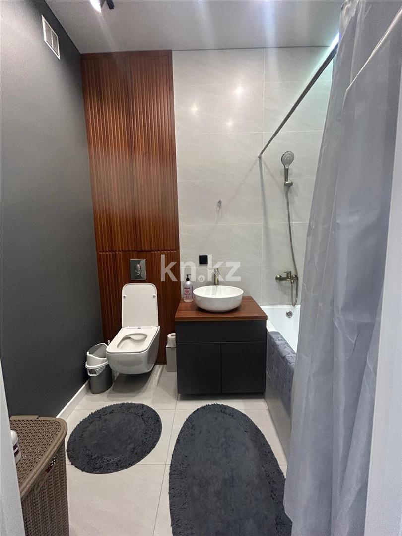 Продажа 4-комнатной квартиры, 105.2 м² в Астане - фото 16