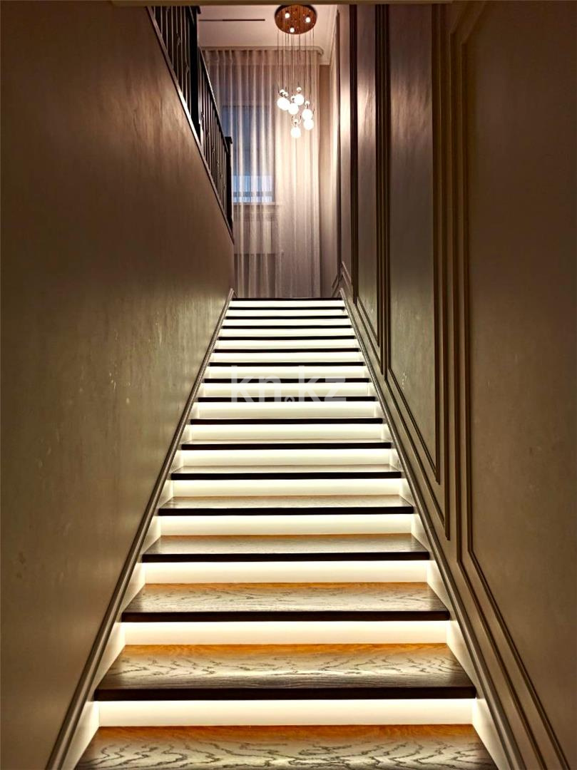 Продажа 9-комнатного дома, 450 м², мкр-н Алтын Арка в Караганде - фото 19