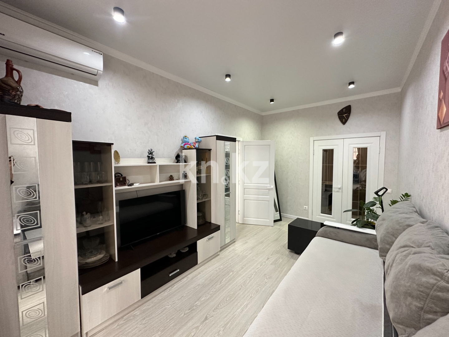 Продажа 3-комнатной квартиры, 61 м² в Караганде