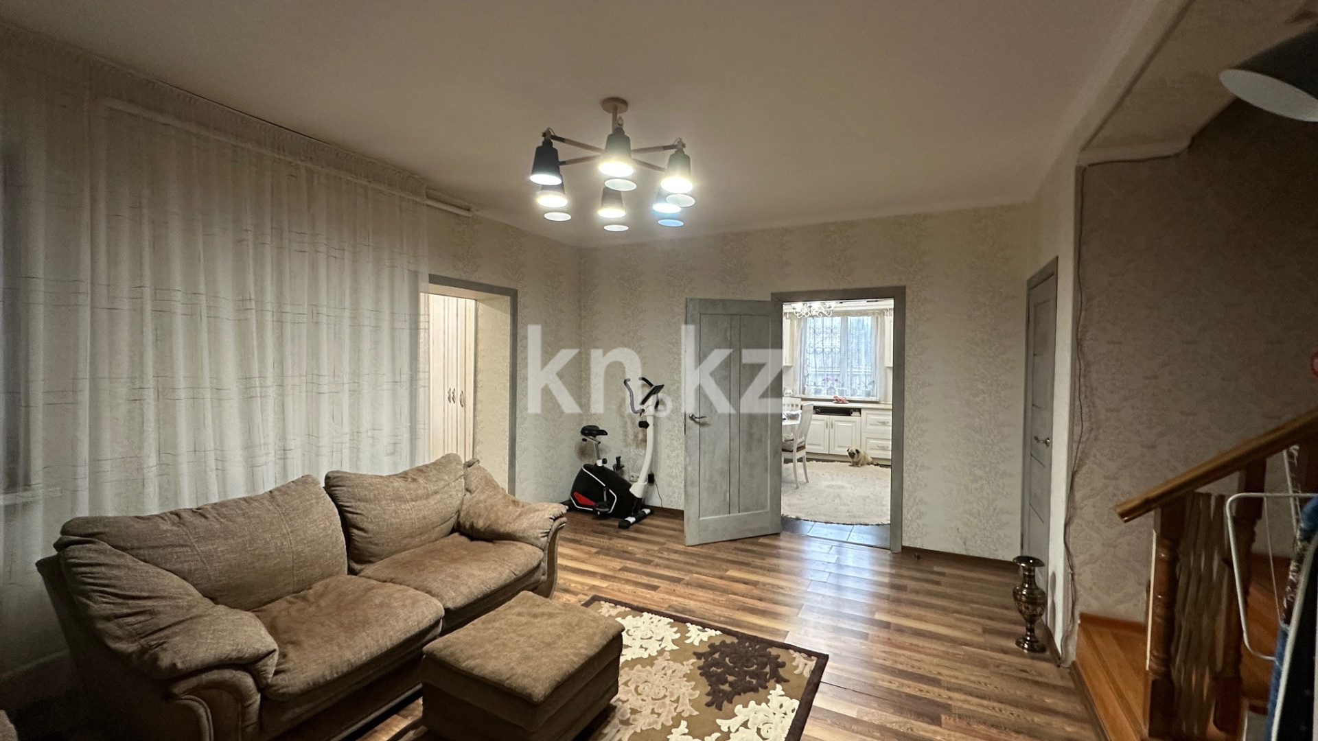 Продажа 4-комнатного дома, 140 м², ул. Сыгай в Алматы - фото 27