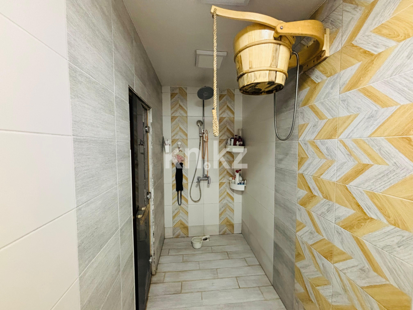 Продажа 4-комнатного дома, 100 м², ул. Хожамьярова в Алматы - фото 14