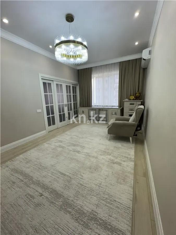 Продажа 3-комнатной квартиры, 85 м² в Караганде