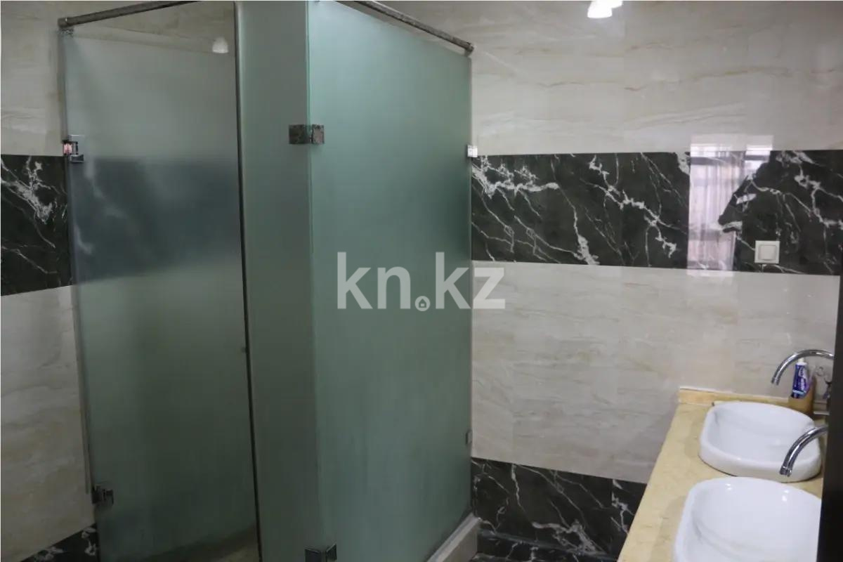 Продажа 4-комнатной квартиры, 200 м², ул. Керей-Жанибек хандар, дом  29 в Алматы - фото 4