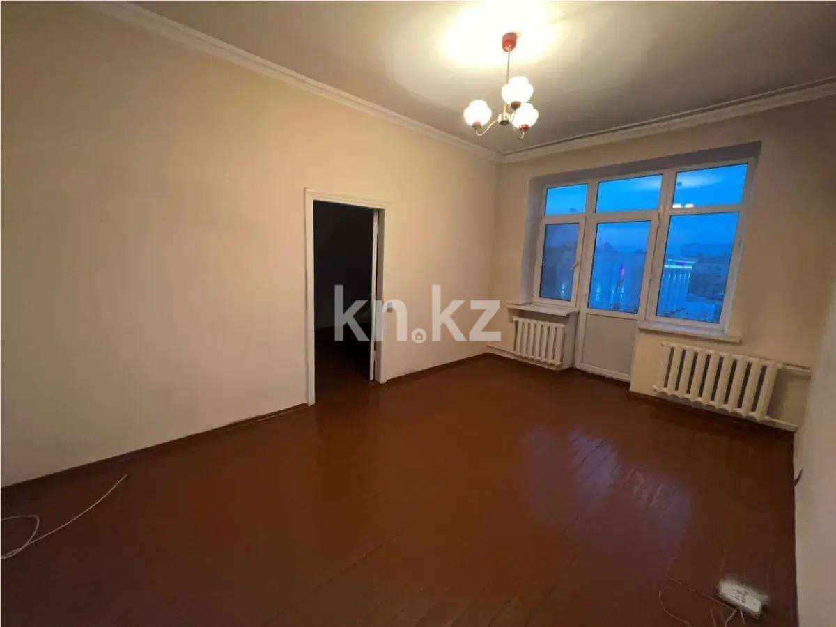 Продажа 3-комнатной квартиры, 61.5 м², ул. Есенберлина, дом  12 в Астане