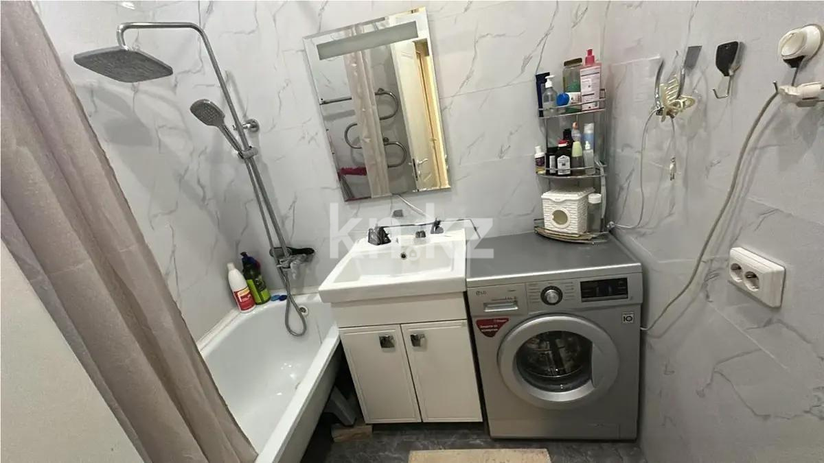 Продажа 2-комнатной квартиры, 60 м², мкр. Айнабулак-4, дом  174 в Алматы - фото 2