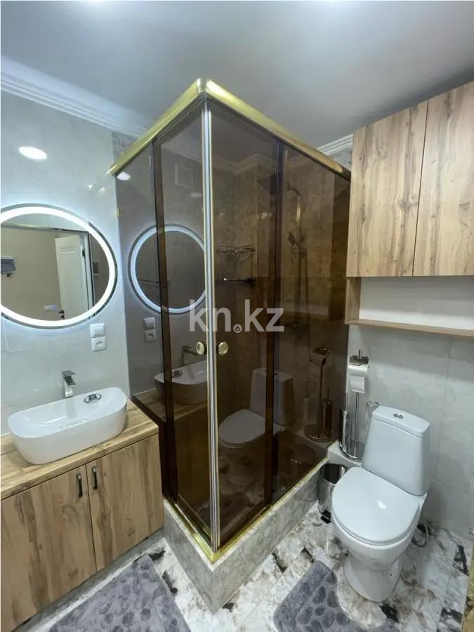 Продажа 2-комнатной квартиры, 56.2 м² в Алматы - фото 4