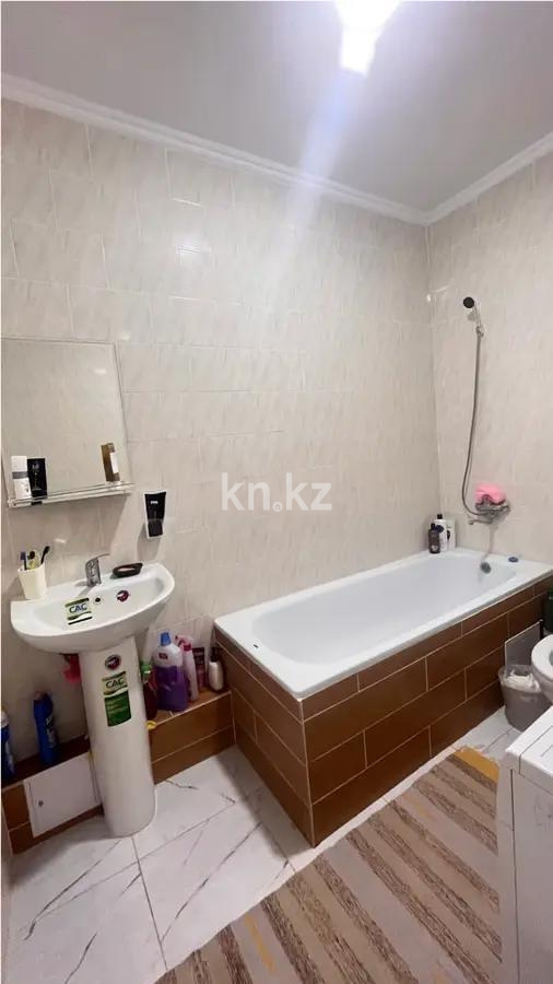 Продажа 3-комнатной квартиры, 69 м², пр. Райымбека, дом  259 в Алматы - фото 6