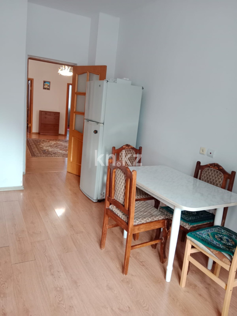 Аренда 3-комнатной квартиры, 125 м², ул. Достык, дом  13 в Астане - фото 2