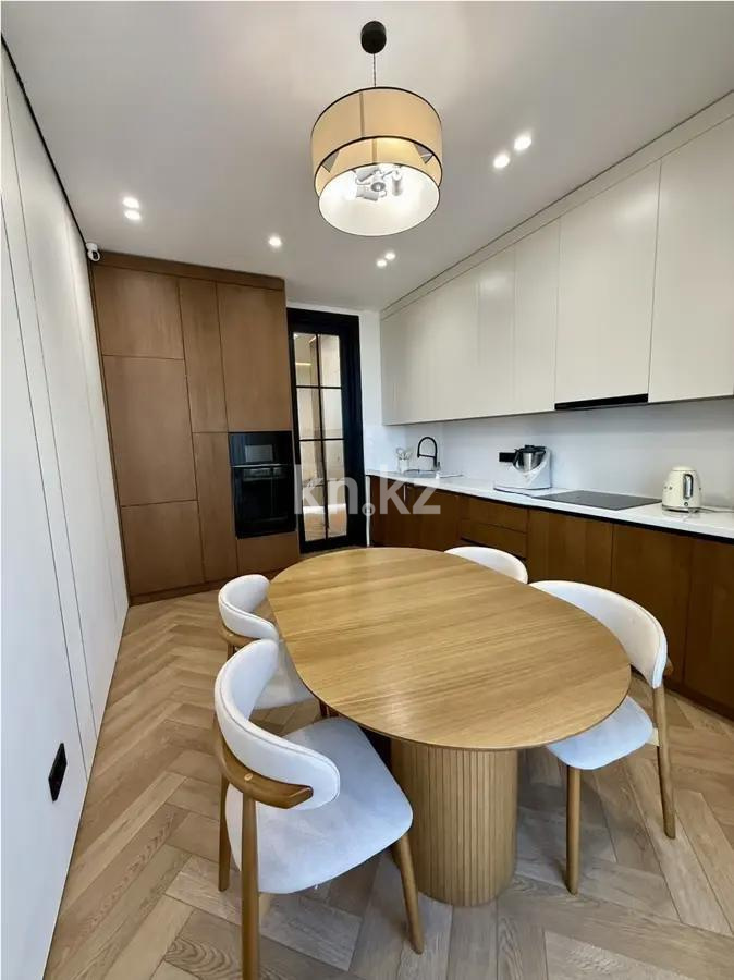 Продажа 5-комнатной квартиры, 161 м², ул. Акмешит, дом  1 в Астане - фото 4