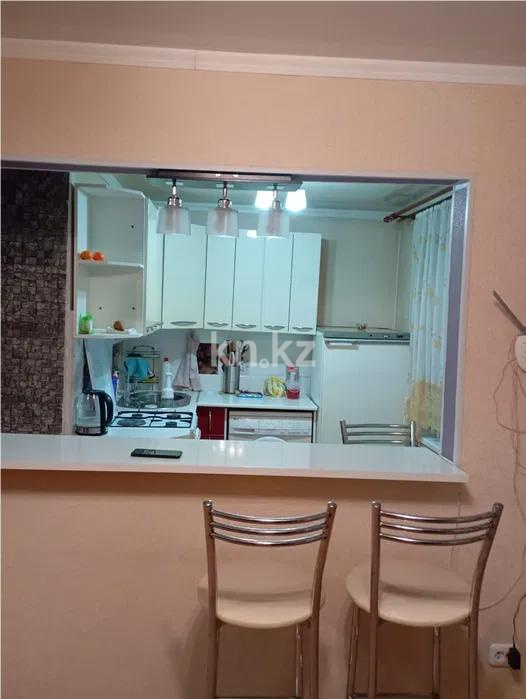 Продажа 2-комнатной квартиры, 42 м², ул. Восточная, дом  4 в Караганде - фото 3