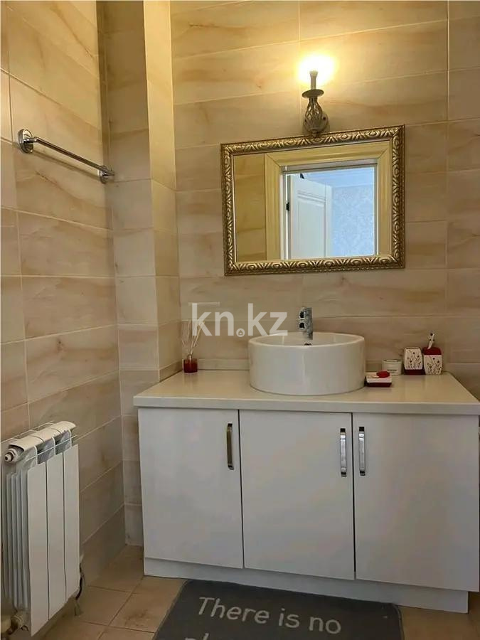Продажа 4-комнатной квартиры, 190 м², ул. Кургальжинское шоссе, дом  6 в Астане - фото 4
