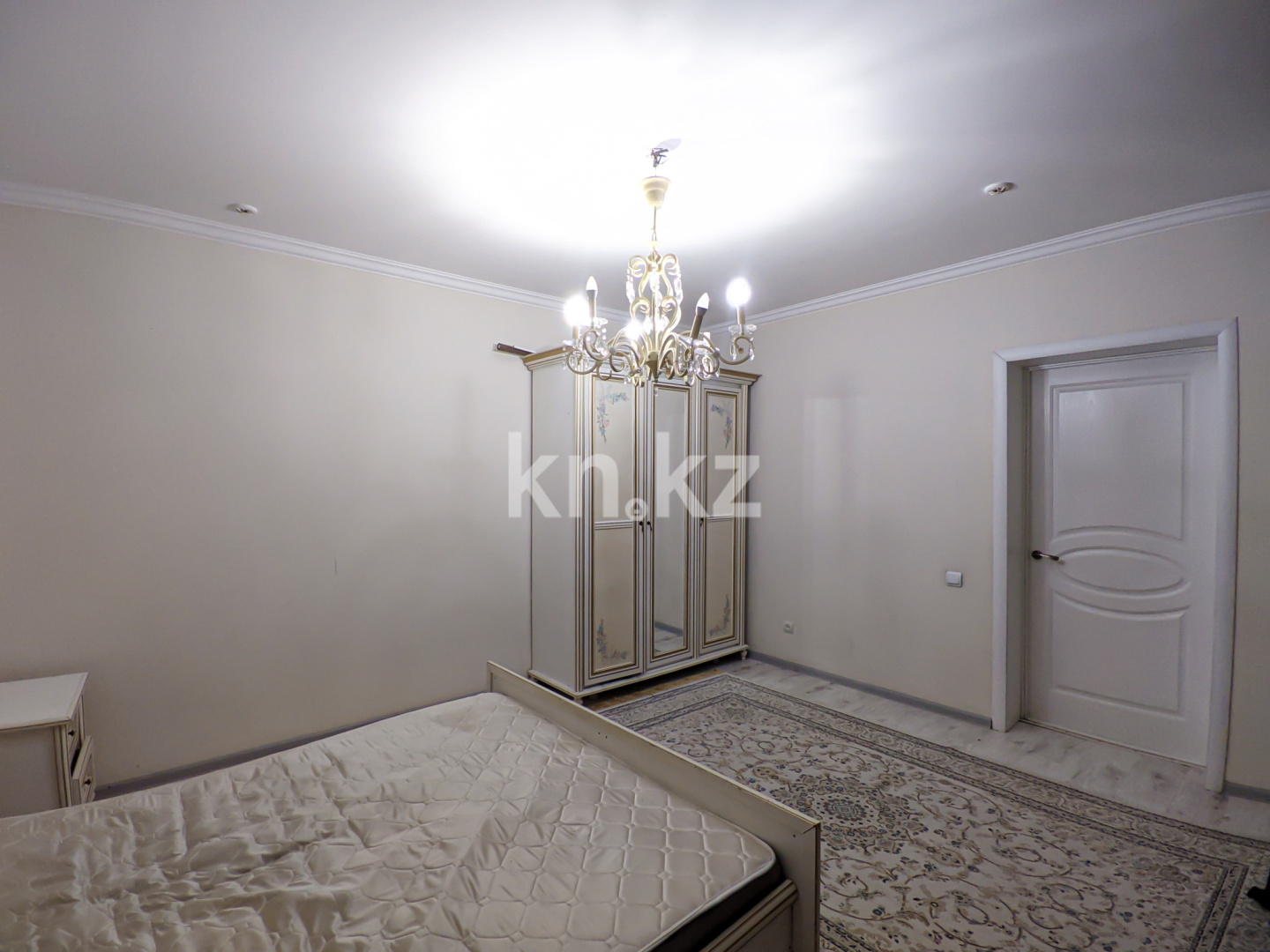 Продажа 2-комнатной квартиры, 86.2 м² в Алматы - фото 16