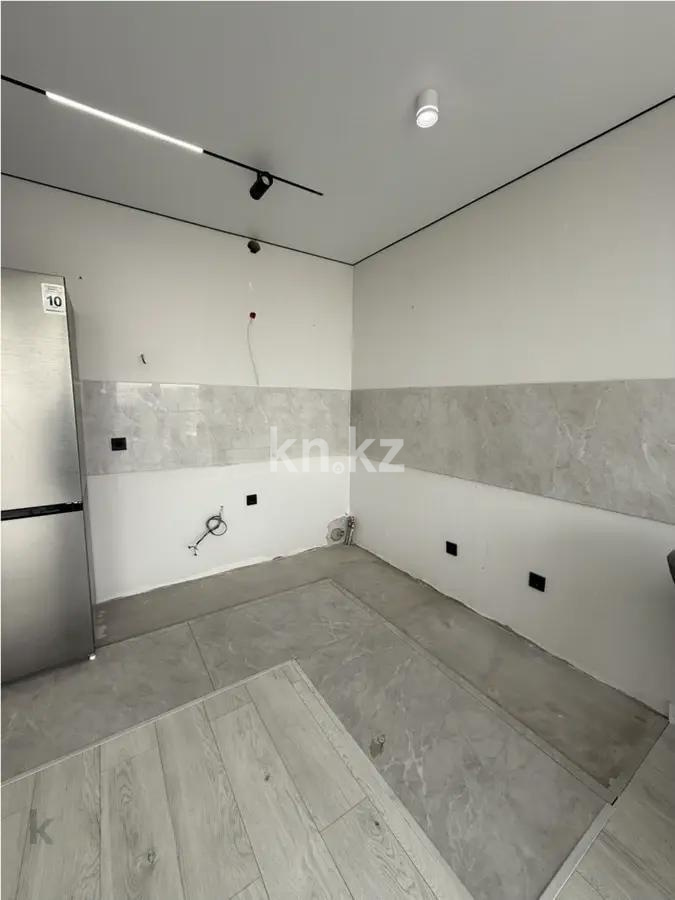 Продажа 2-комнатной квартиры, 56.1 м², ул. Утепова, дом  31 в Алматы - фото 2