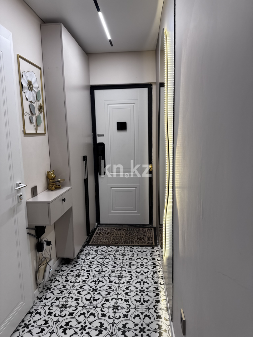 Продажа 3-комнатной квартиры, 59.2 м² в Алматы - фото 8