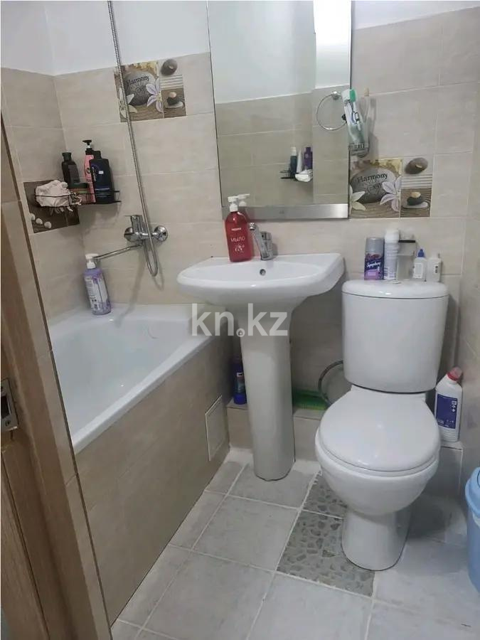 Продажа 2-комнатной квартиры, 41.2 м² в Алматы - фото 4