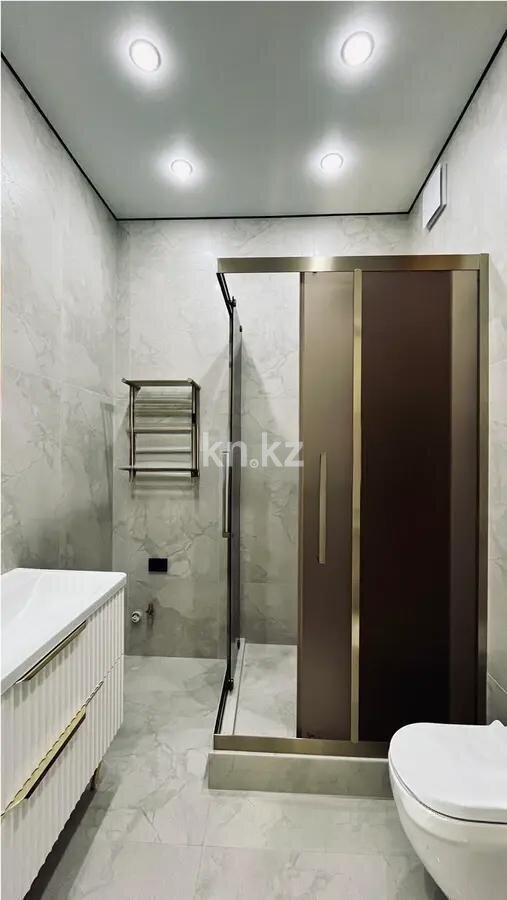 Продажа 3-комнатной квартиры, 70.5 м² в Алматы - фото 5