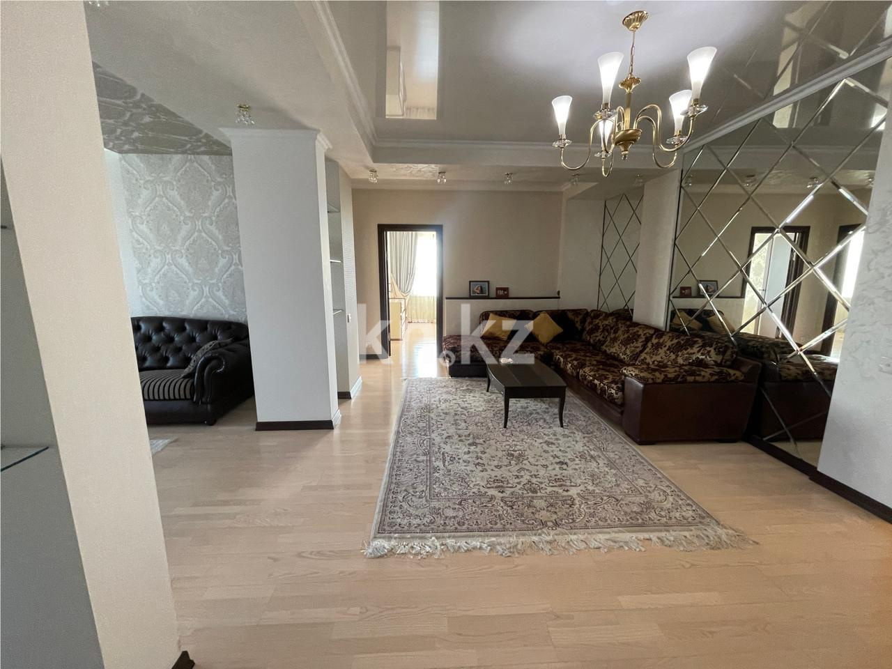 Продажа 3-комнатной квартиры, 117 м² в Караганде