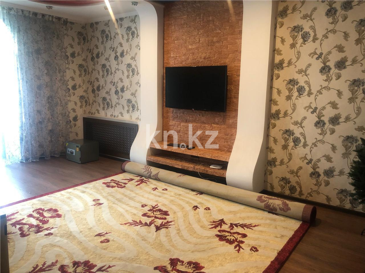 Продажа 3-комнатной квартиры, 92 м², ул. Магнитогорская, дом  36 в Караганде - фото 3