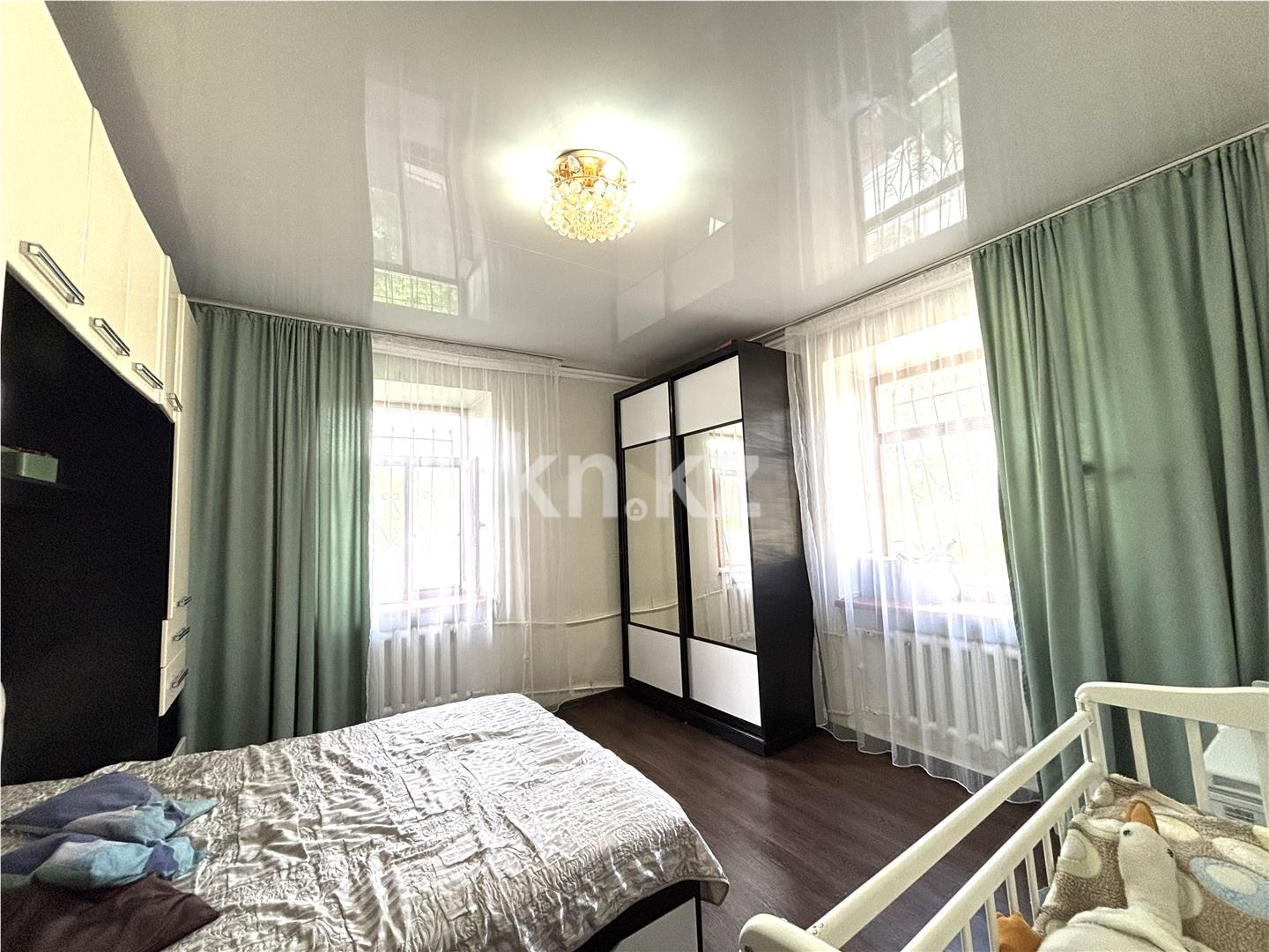 Продажа 3-комнатной квартиры, 76 м², ул. Абая в Караганде - фото 3